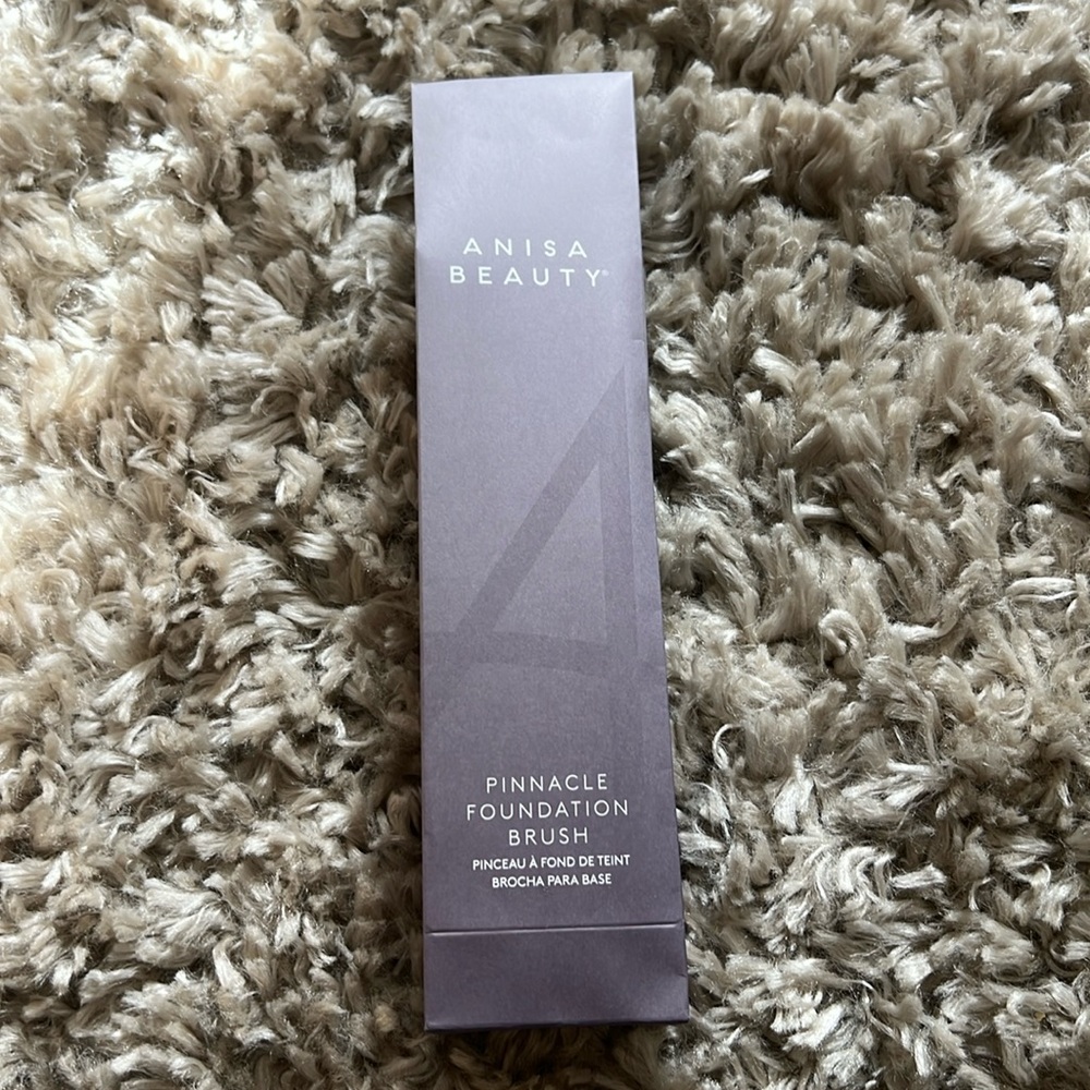 Foundation Brush